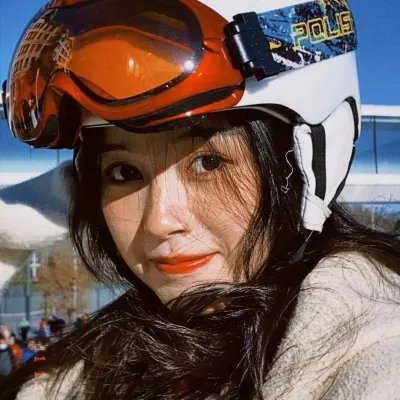 红爪子